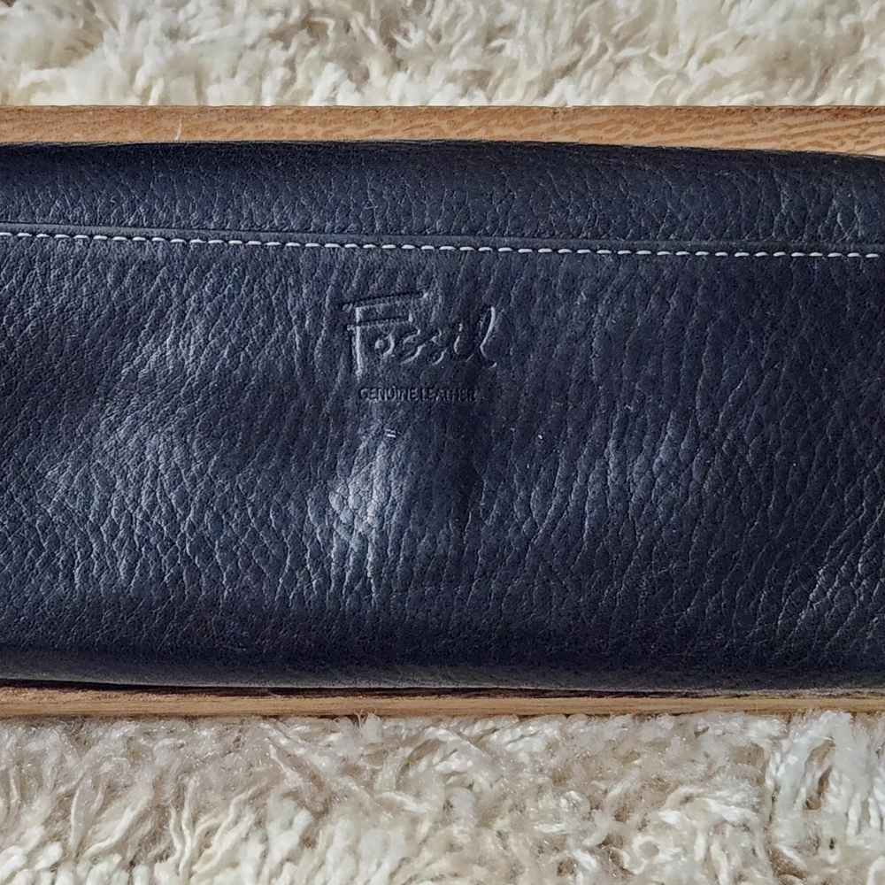 Fossil Women Trifold Black Leather Wallet Brown Trim Soft Patterned Inside - Picture 3 of 7